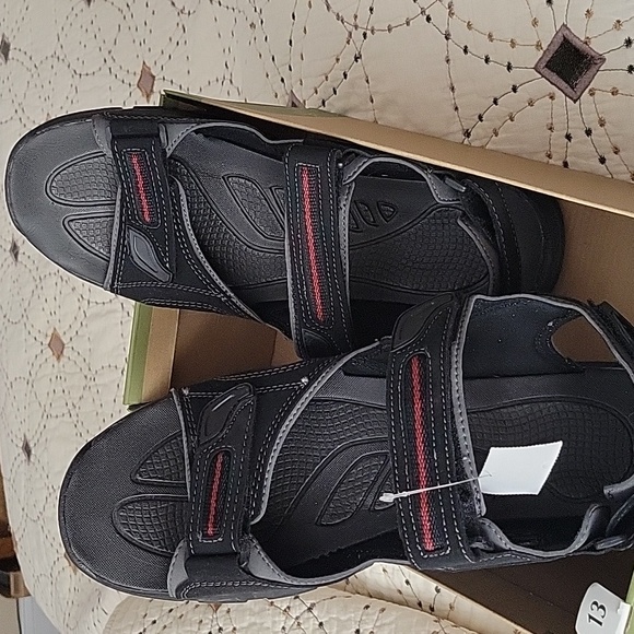 Men's size 13 sandals black - Picture 2 of 3